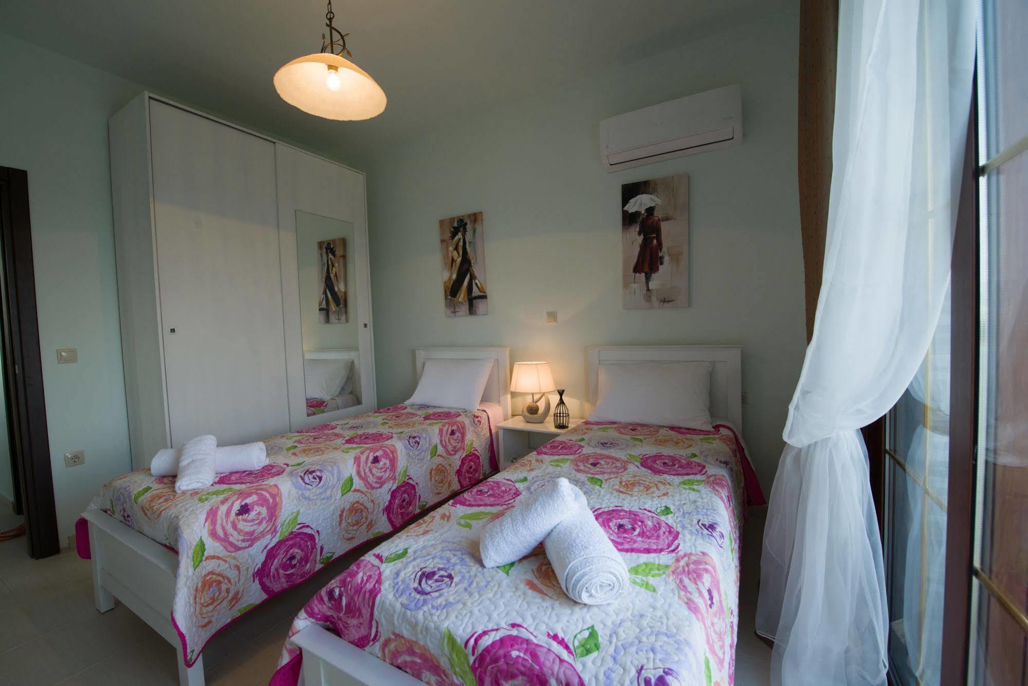 Petra Villas 겐나디 외부 사진
